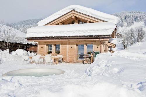 Chalet Inarpa - Appartements Et Suites 라클루자 외부 사진